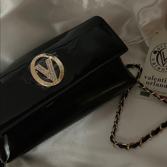Valentino Orlandi Handbags - Valentino Orlandi Glossy Black Clutch or Crossbody NWT $210 Retail